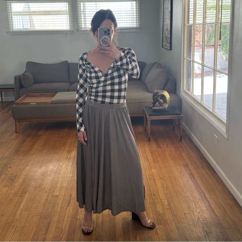 Vintage MaxMara Leisure Grey Flowy Maxi Skirt